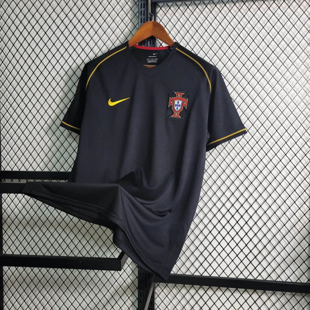 2006 Retro Portugal Visitante