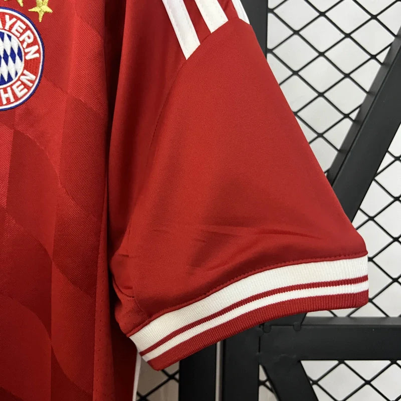 2013-2014 Retro Bayern Munchen Local