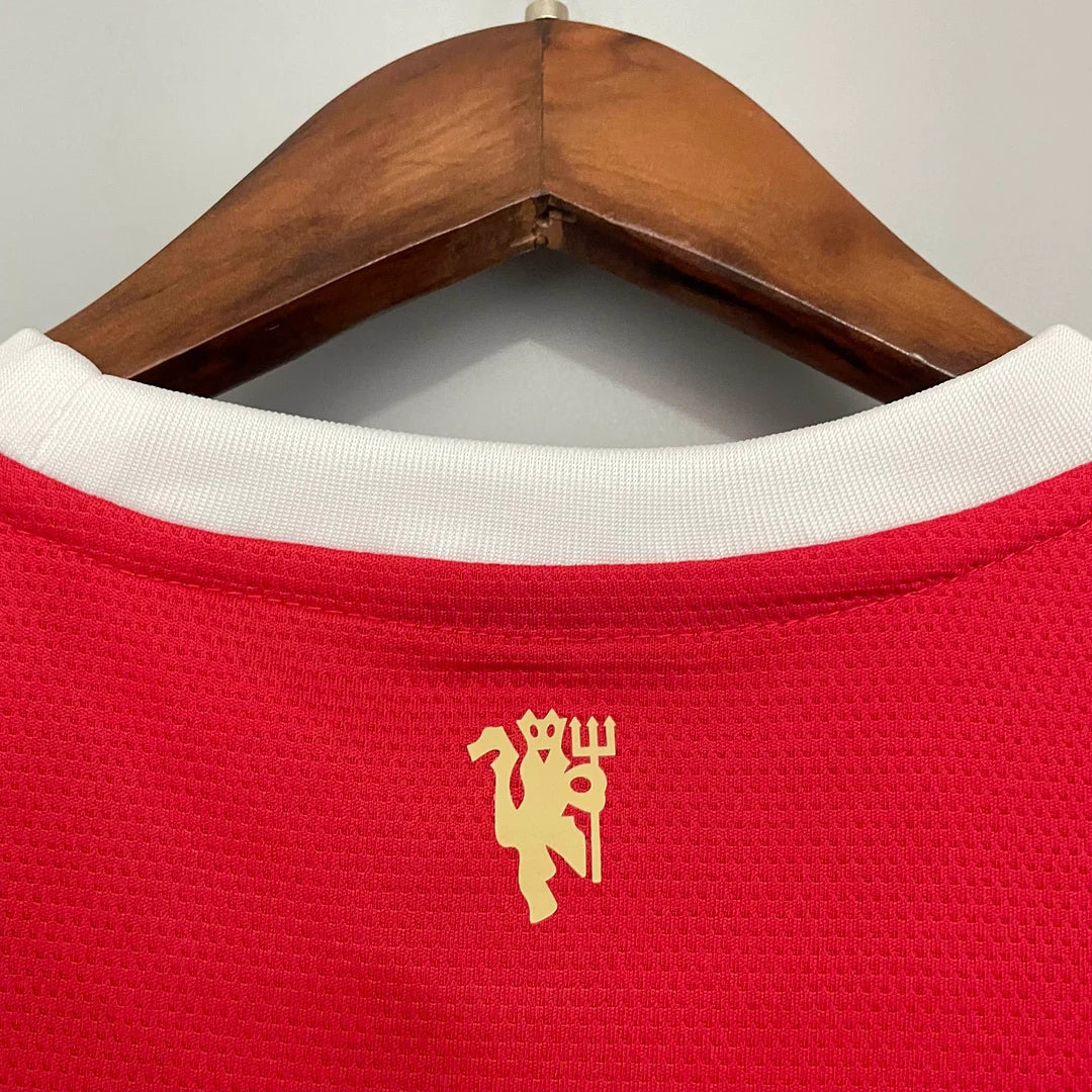 Manchester United Retro Local 2021/2022
