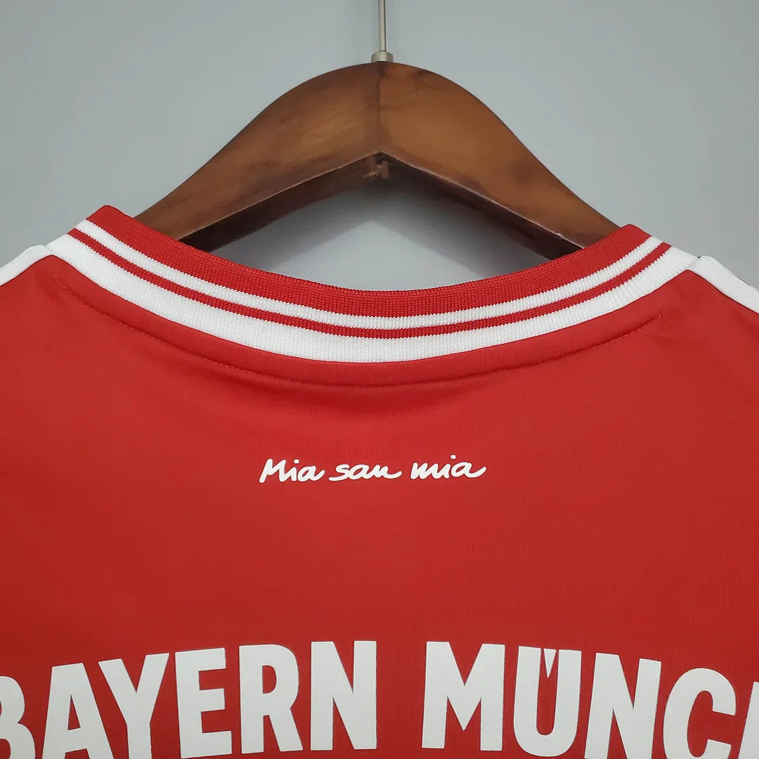2013/2014 Retro Bayern Munchen Champions League Local
