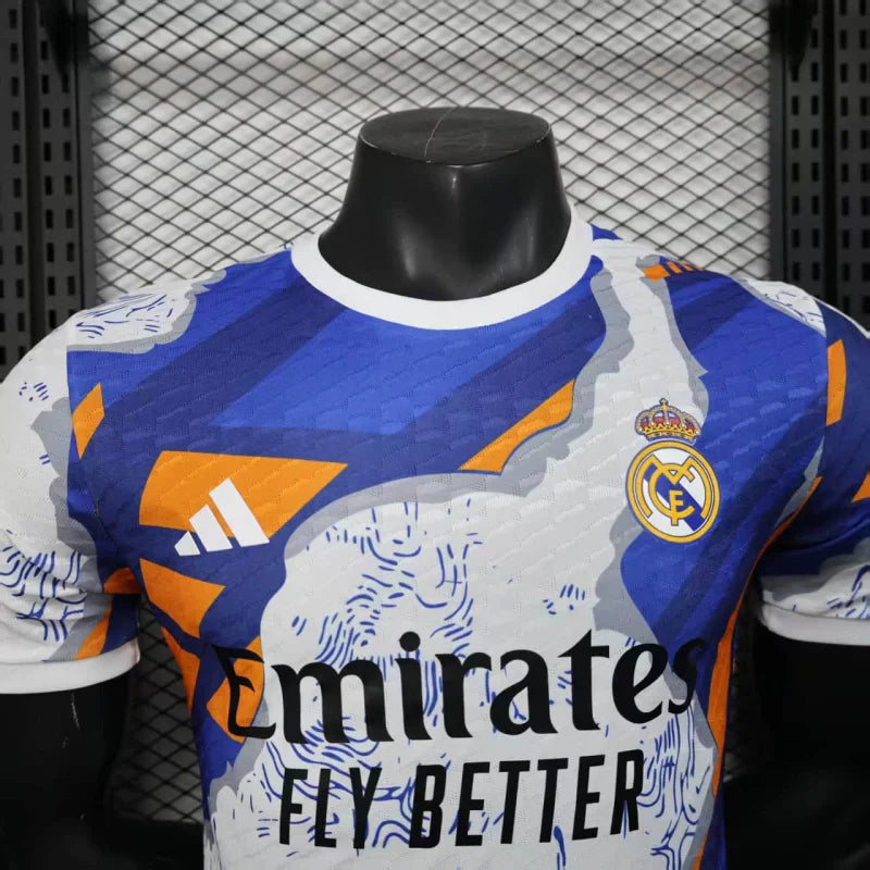 Real Madrid "Nebula Reign" Edición Especial