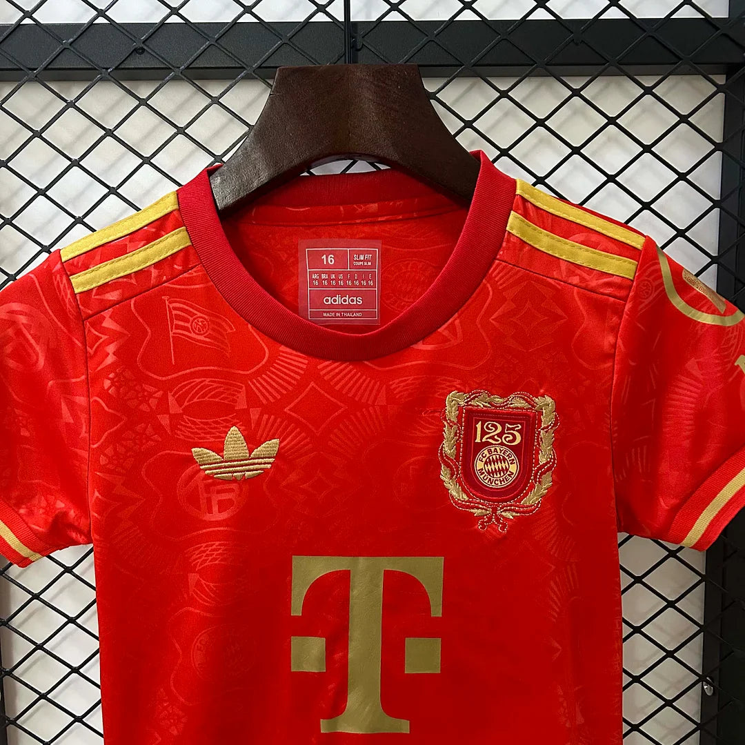 Bayern Munchen 2025/2026 125th Aniversario Edition Red Talla Niño