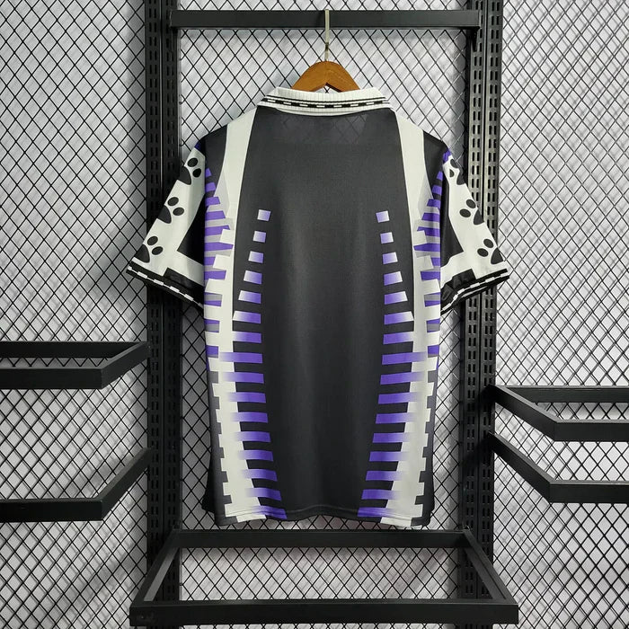 Real Madrid Retro 1997-1998 Alternativa Kit