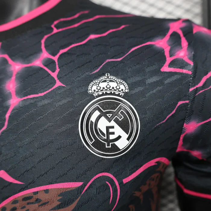 Real Madrid "Aurora Panther" Edición Especial