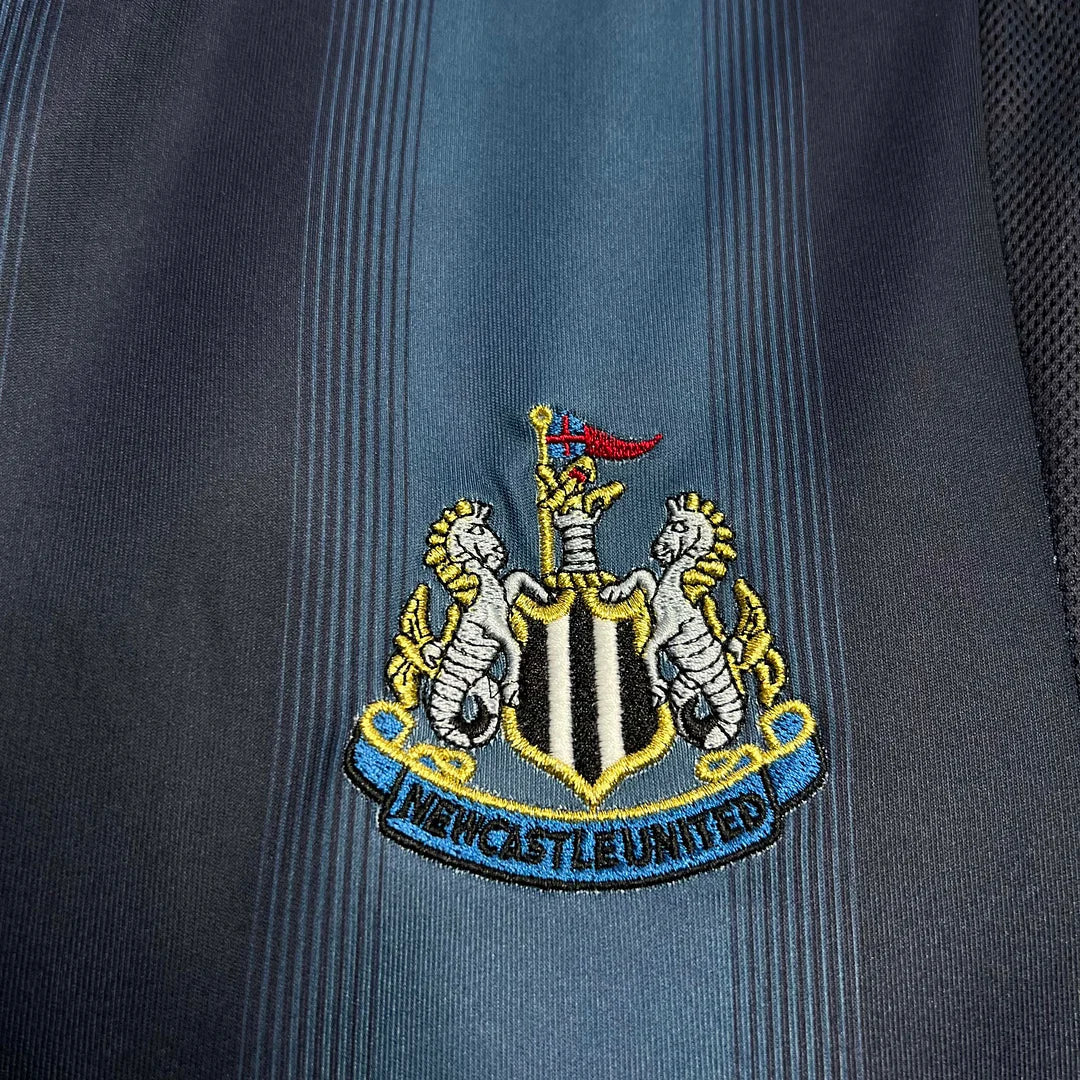 2004-2005 Retro Newcastle United Visitante