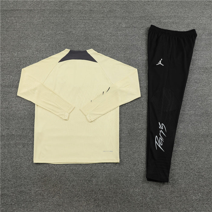 PSG Paris Saint Germain Black and Beige Chándal