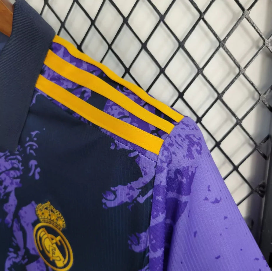 Real Madrid "Purple Valiance" Edición Especial