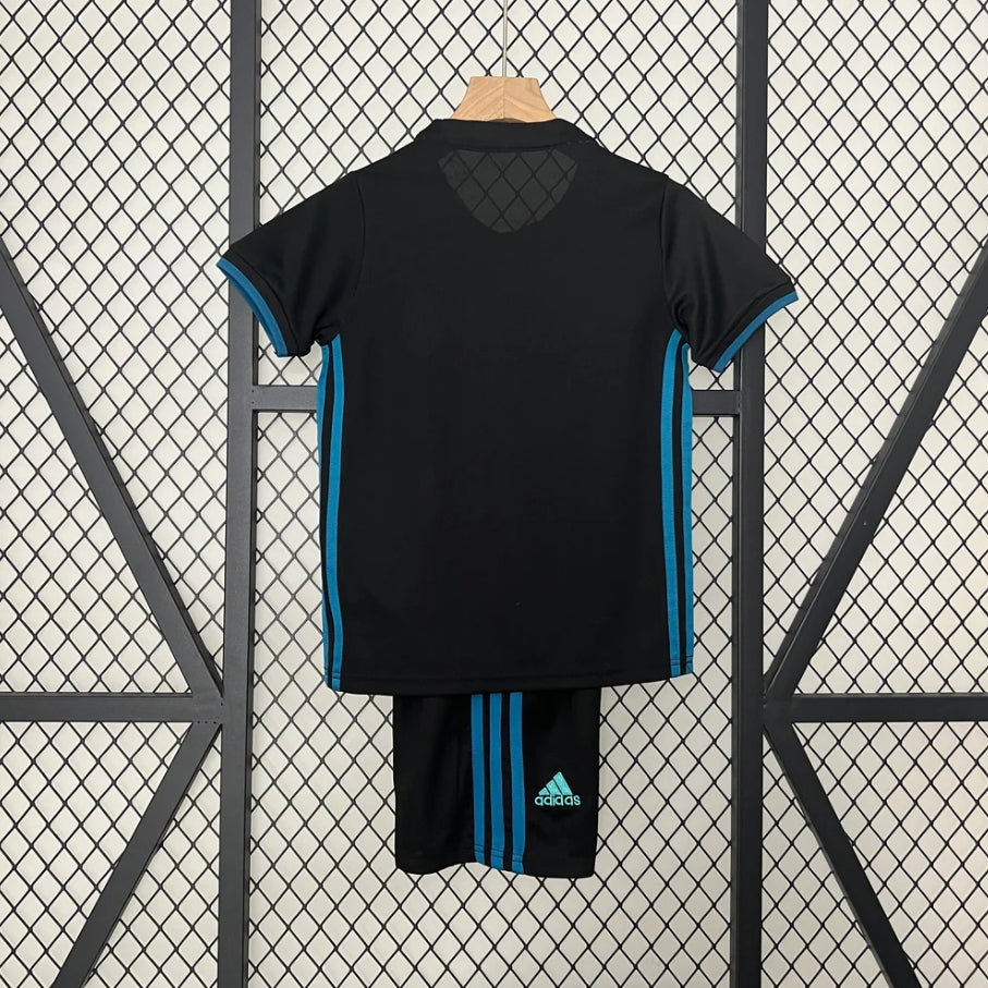 Real Madrid Retro 2017/2018 Visitante Talla Niño