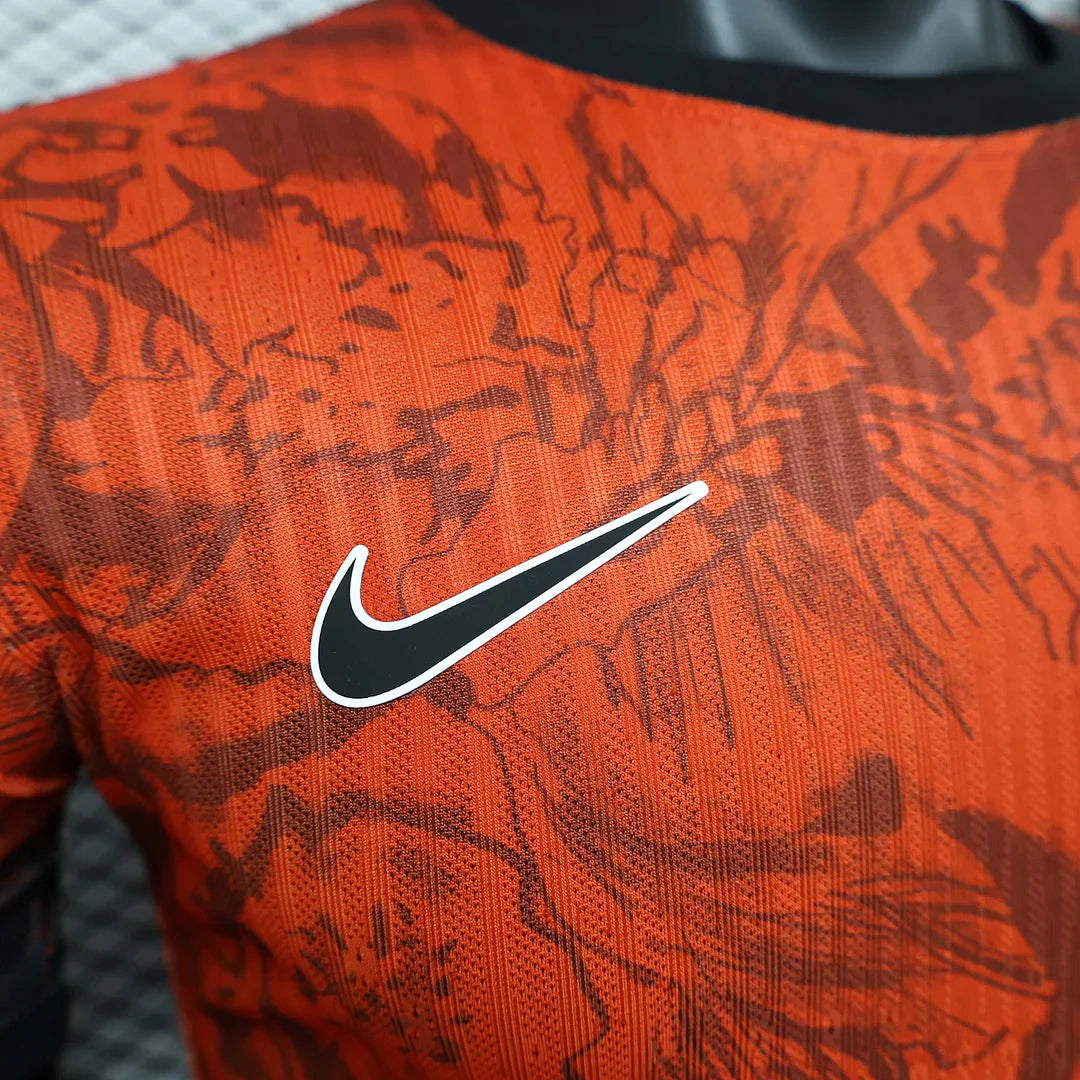 Liverpool "Dragon of Anfield" Edición Especial