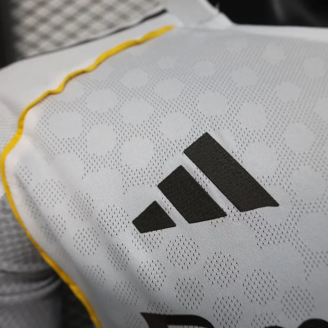 Real Madrid 2025/2026 Local Kit Manga Larga