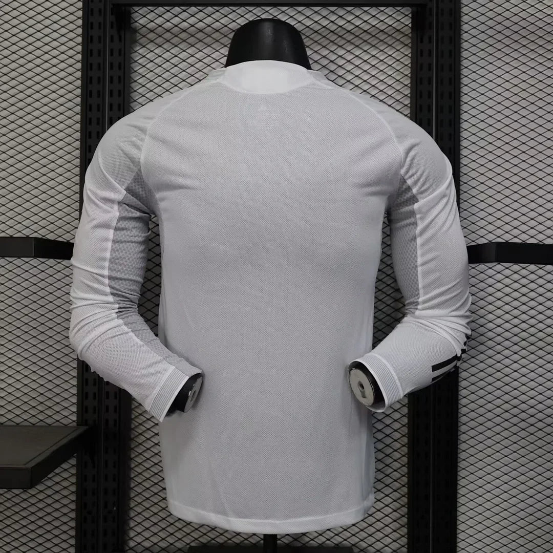 Real Madrid 2025/2026 Local Kit Manga Larga
