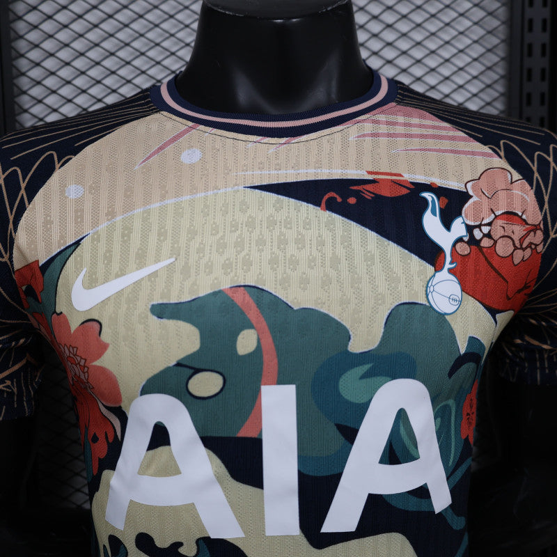 Tottenham "Spurs Hokusai" Edición Especial