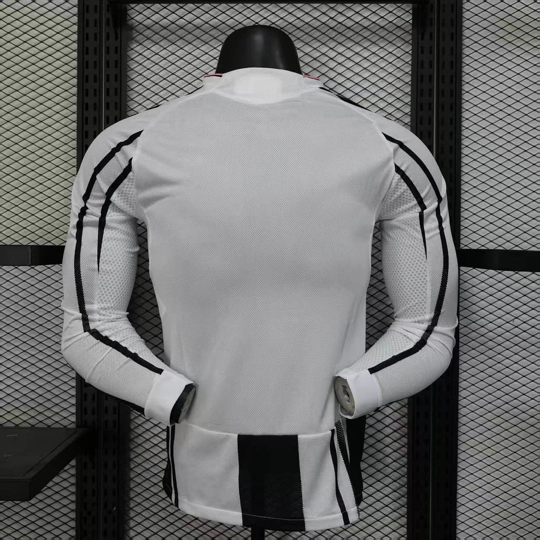 2025/2026 Juventus Local Kit Manga Larga