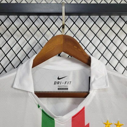 2010-2011 Retro Juventus Visitante