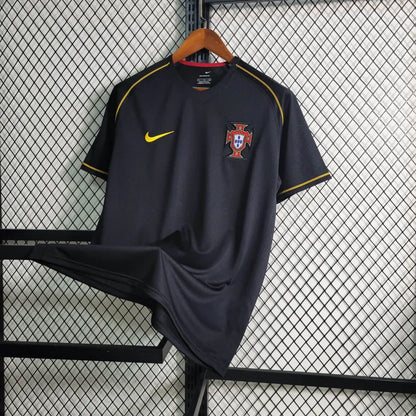 2006 Retro Portugal Visitante