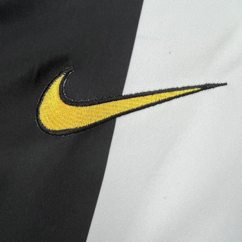 2004-2005 Retro Juventus Local