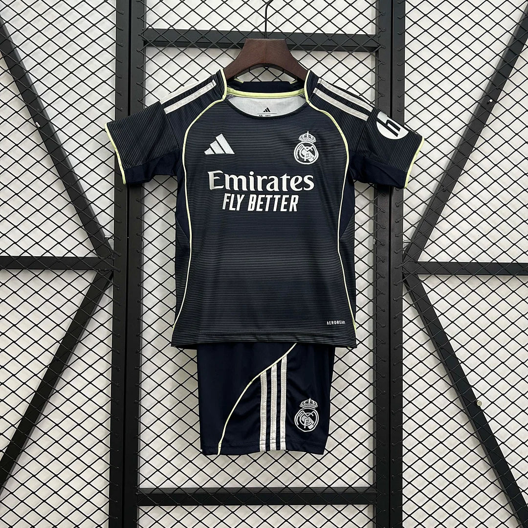 2025/2026 Real Madrid Visitante Kit Talla Niño