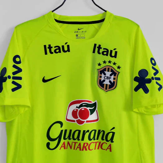 Brasil 2013-2014 Entrenamiento Kit