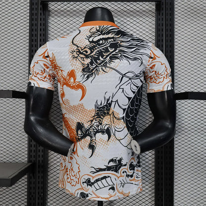 Real Madrid "Dragon Claw" Edición Especial