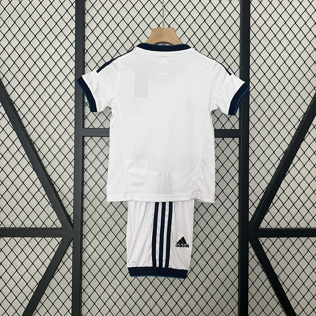 2012/2013 Retro Real Madrid Local Kit Talla Niño