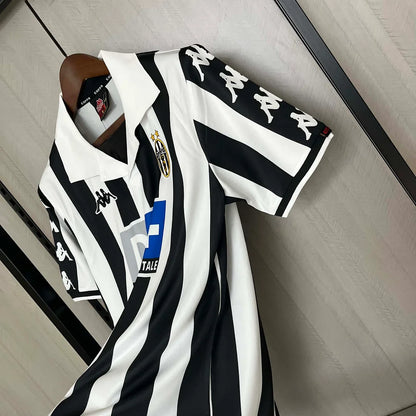 1999-2000 Retro Juventus Local