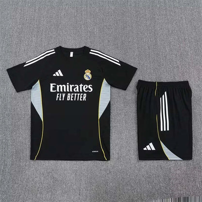 2025/2026 Real Madrid Entrenamiento Wear - Black