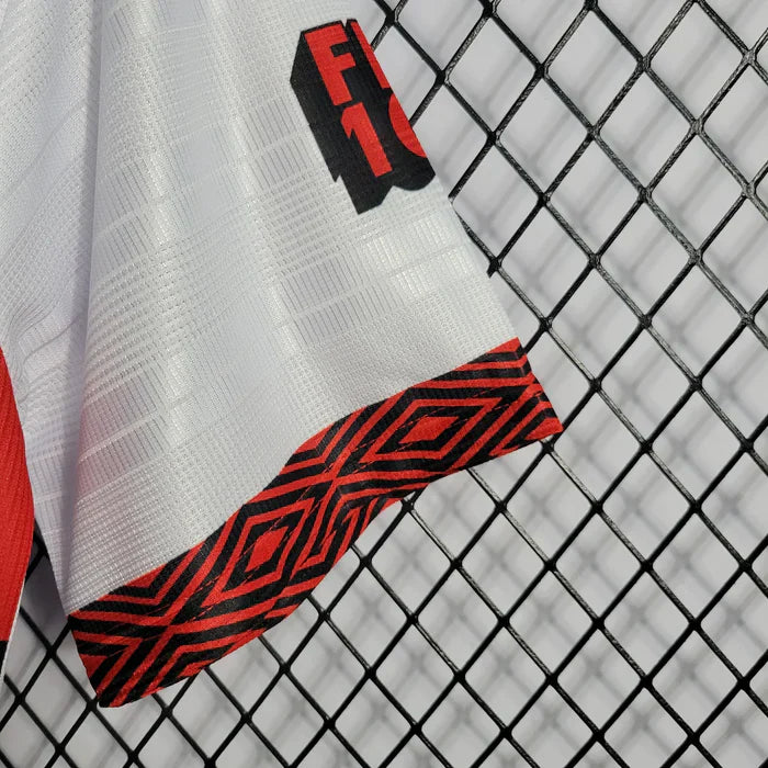 Flamengo Retro 1995-1996 Visitante Kit