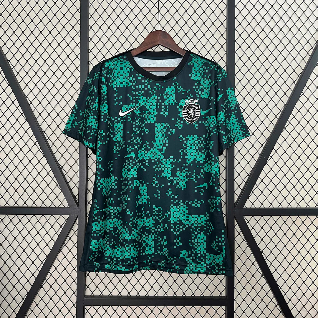 2024/2025 Sporting Lisbon Entrenamiento Wear
