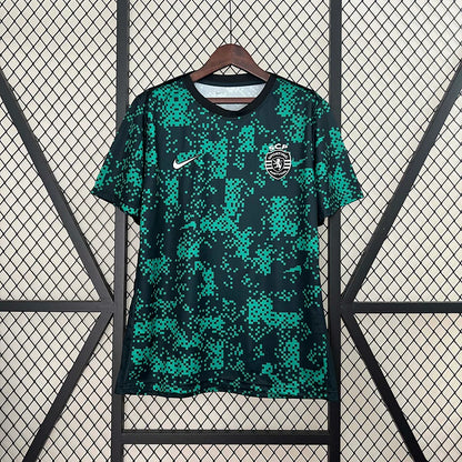 2024/2025 Sporting Lisbon Entrenamiento Wear