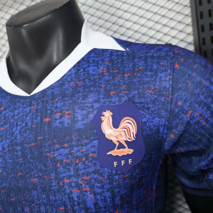 2025-2026 France Local Kit