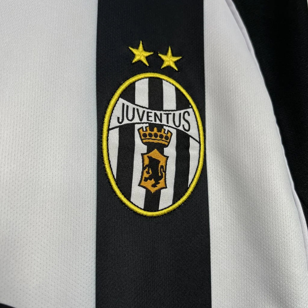 2002-2003 Retro Juventus Local