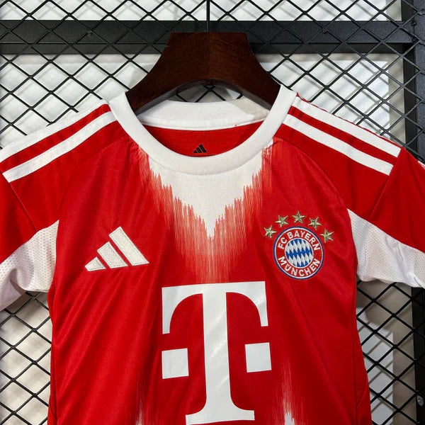 2025/2026 Bayern Munchen Local Kit Talla Niño
