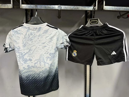 Real Madrid "Emerald Flame" Edición Especial Talla Niño