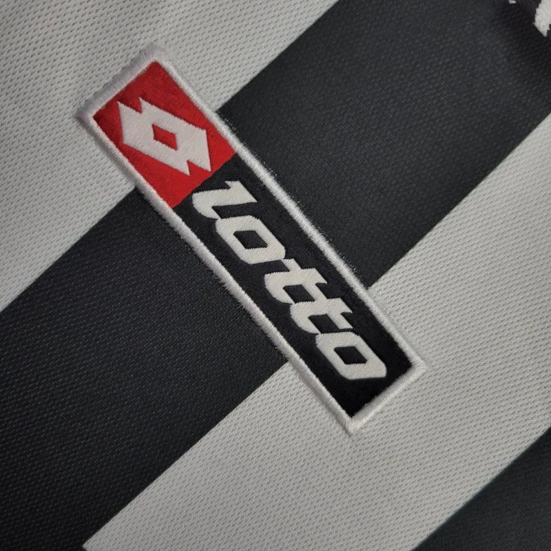 2001-2002 Retro Juventus Local