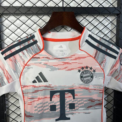 2025/2026 Bayern Munchen Visitante Kit Talla Niño