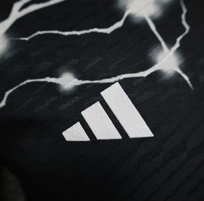Real Madrid "Black Panther" Edición Especial