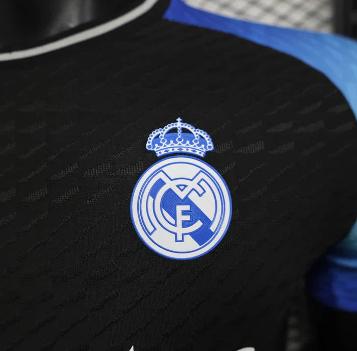 Real Madrid "Nocturne Strike" Edición Especial