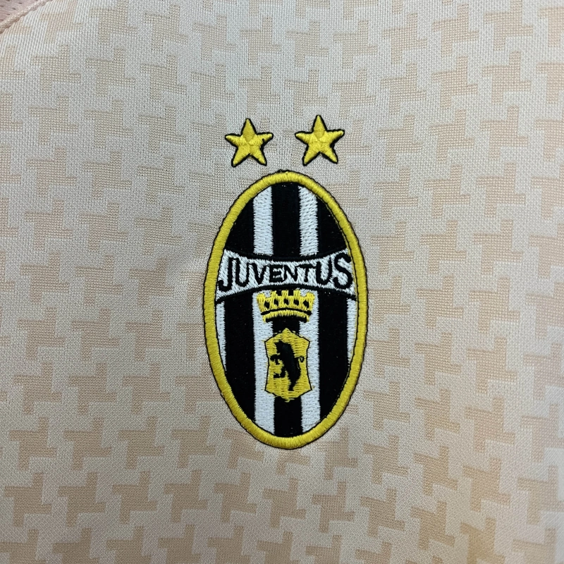 2003-2004 Retro Juventus Visitante
