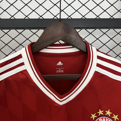2013-2014 Retro Bayern Munchen Local