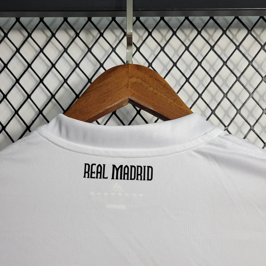 2010/2011 Retro Real Madrid Local Manga Larga