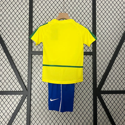 Brasil 2002 Local Talla Niño