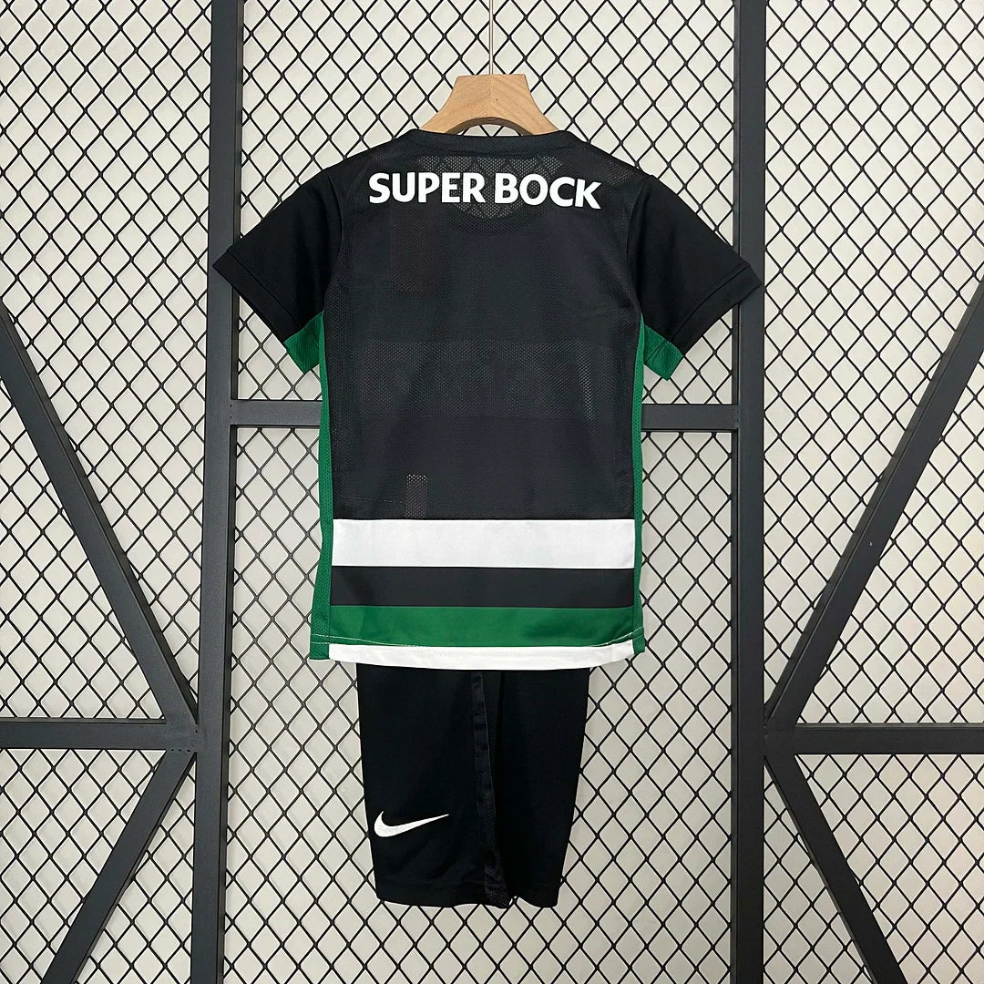 2024/2025 Sporting Lisbon Local Kit Talla Niño