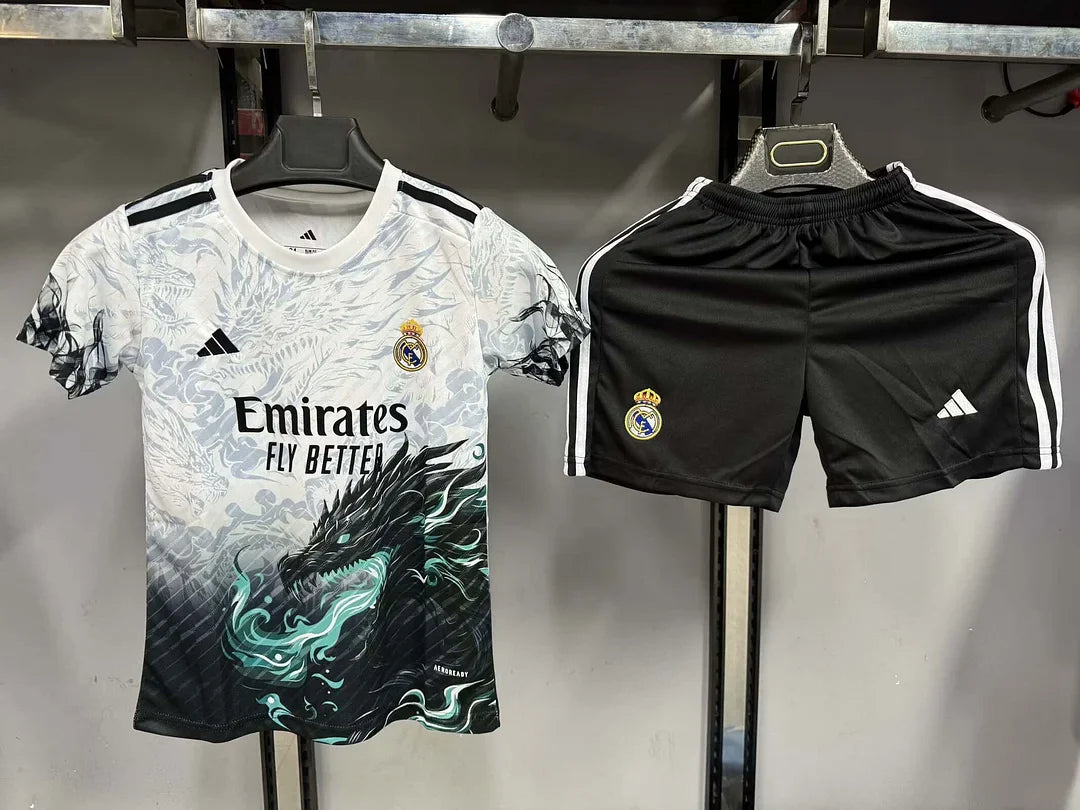Real Madrid "Emerald Flame" Edición Especial Talla Niño