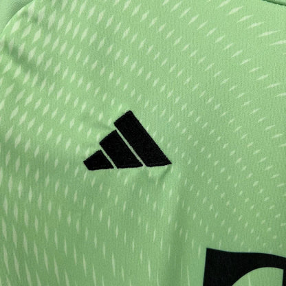2025/2026 Bayern Munchen Green Goalkeeper Kit Talla Niño