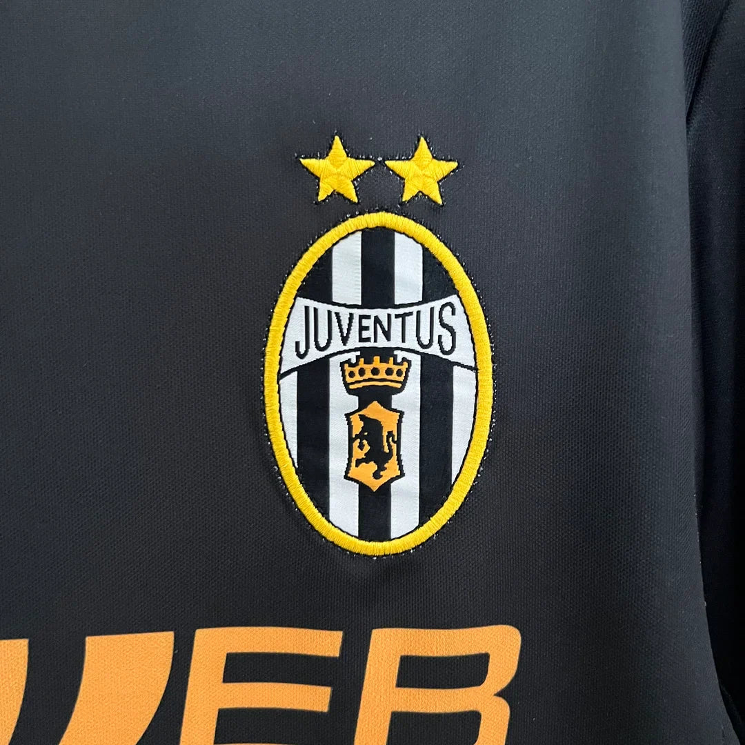 2001-2002 Retro Juventus Visitante