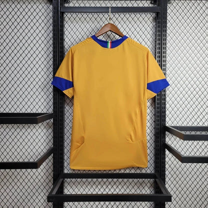 2005-2006 Retro Juventus Alternativa Visitante