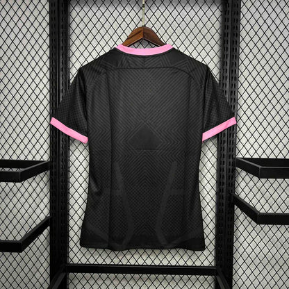 Inter Milan "Serpente Rosa" Edición Especial