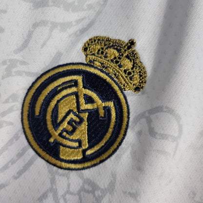 Real Madrid "Dragon Blanco" Edición Especial