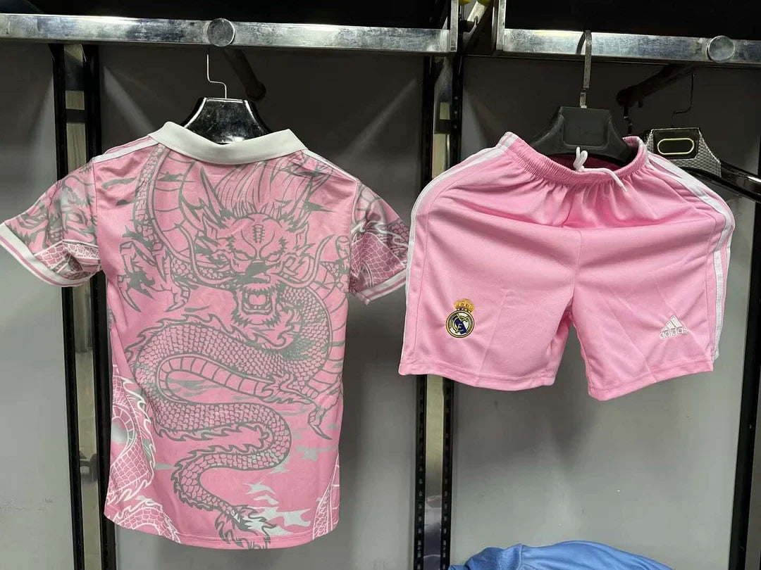 Real Madrid "Dragón Rosa" Edición Especial Talla Niño