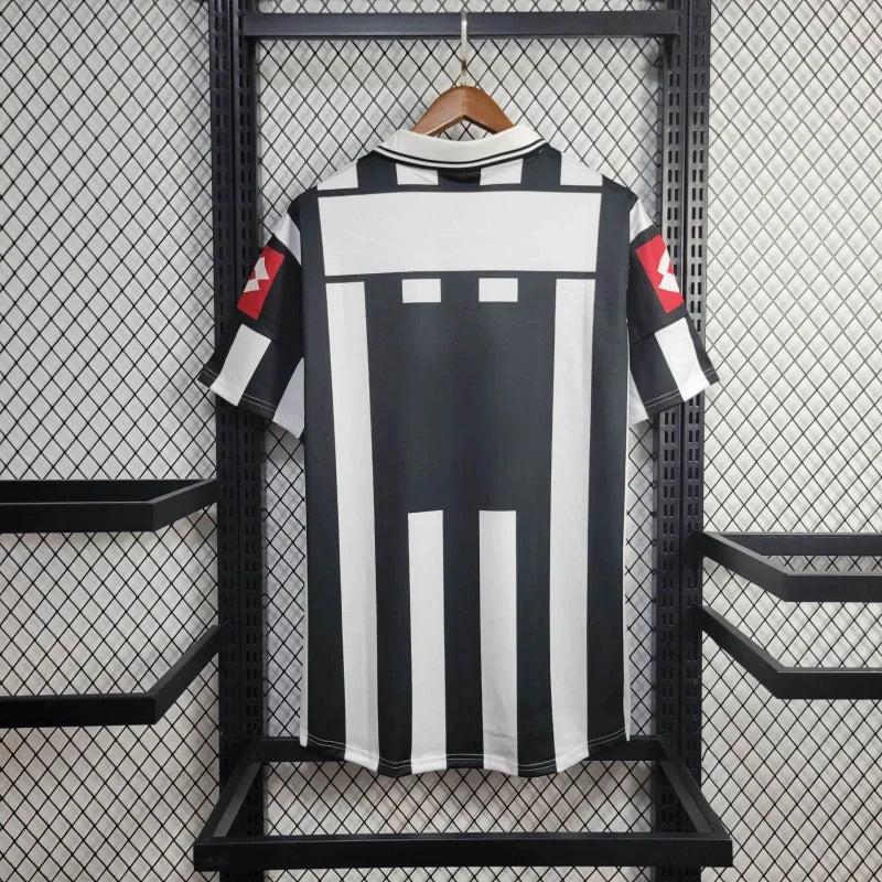 2001-2002 Retro Juventus Local